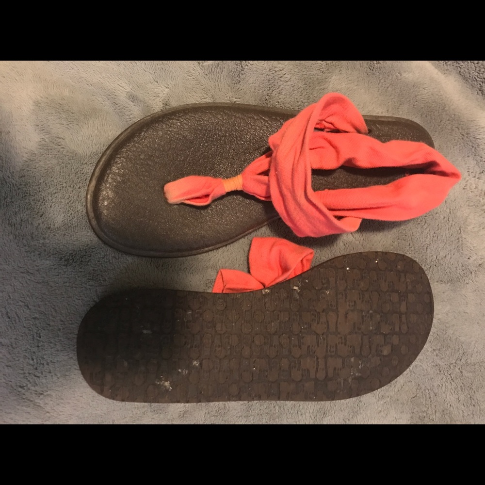 Sanuk sandals